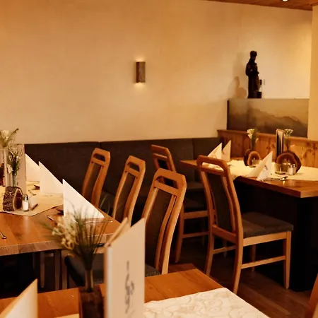 特劳贝酒店 酒店