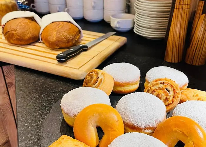 特劳贝酒店 酒店 弗利斯