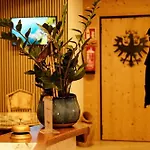 Traube Hotel 3*