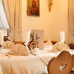 Traube Отель Флис
