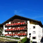 Traube 3*