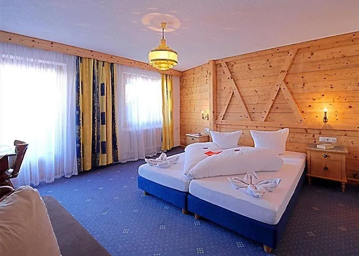 Traube Hotel Fliess